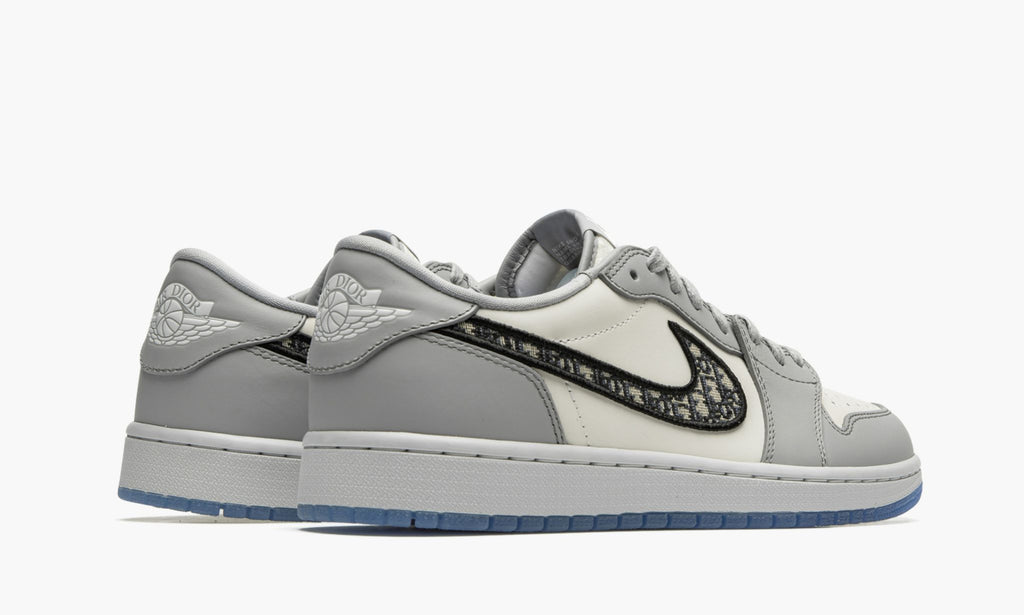 Air Jordan 1 Low "Dior" Sneakers
