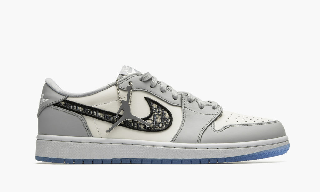 Air Jordan 1 Low "Dior" Sneakers