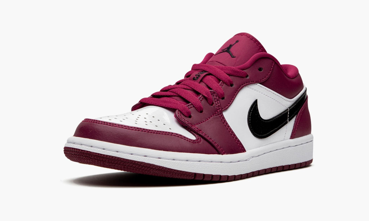 Air Jordan 1 Low "Noble Red" Sneakers