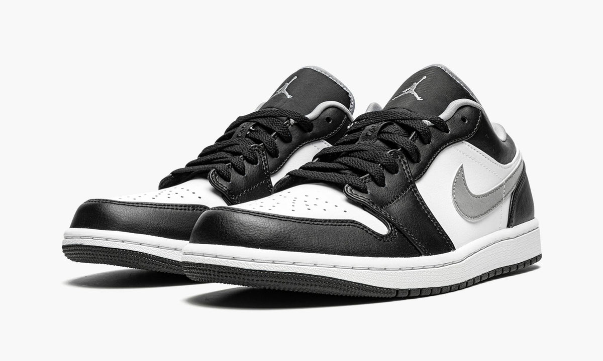 Air Jordan 1 Low Black / Particle Grey Sneakers