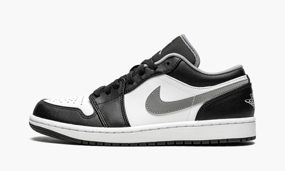 Air Jordan 1 Low Black / Particle Grey Sneakers