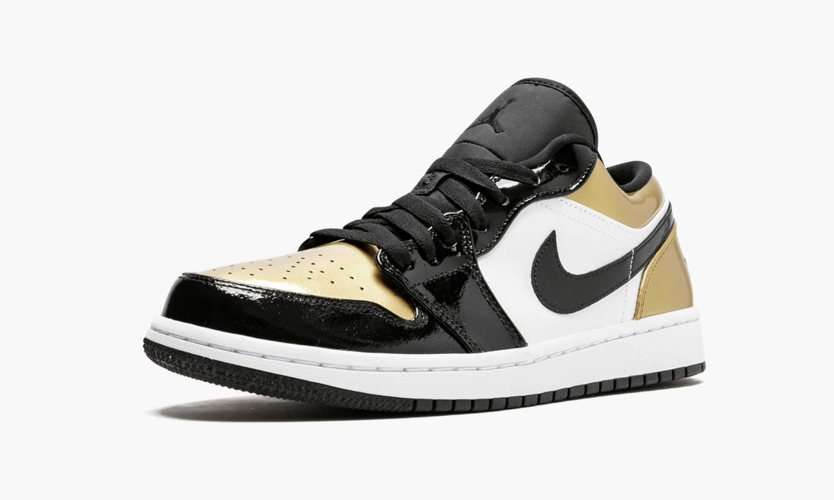 Air Jordan 1 Low Gold Toe Sneakers