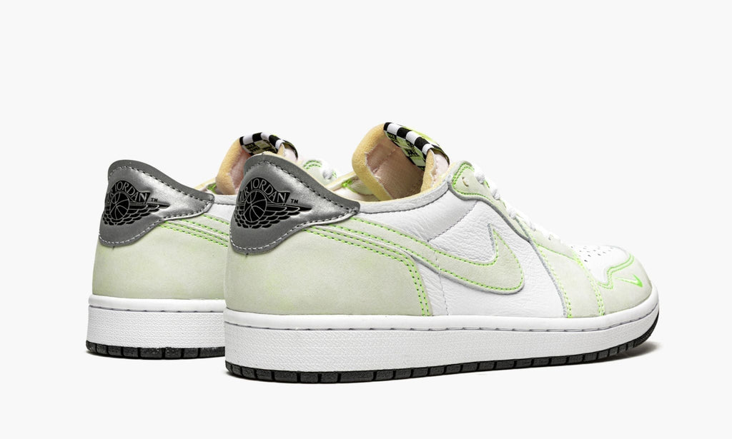 Air Jordan 1 Low OG "Ghost Green" Sneakers