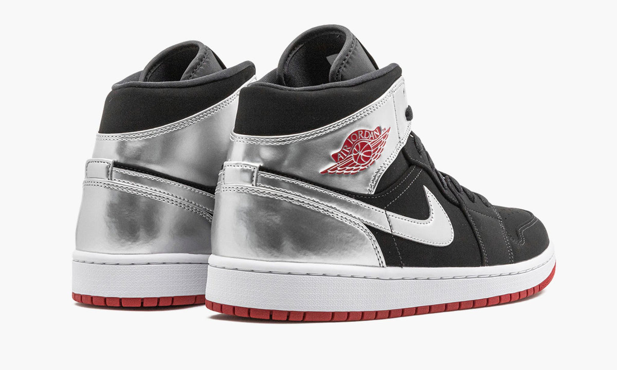 Air Jordan 1 Mid "Johnny Kilroy" Sneakers