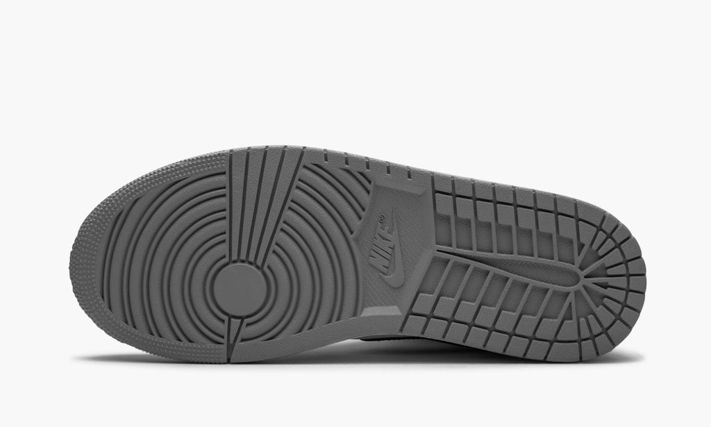 Air Jordan 1 Mid "Light Smoke Grey" Sneakers