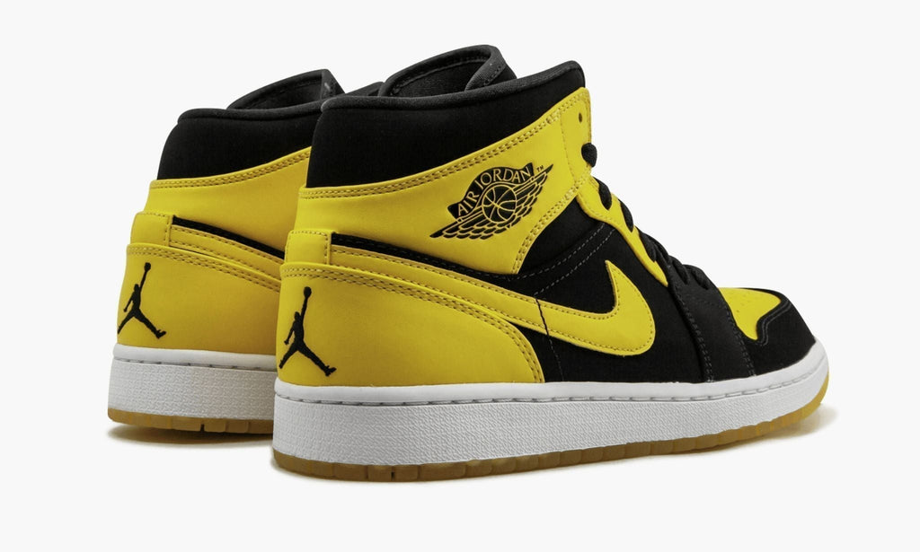 Air Jordan 1 Mid "New Love 2017 Release" Sneakers