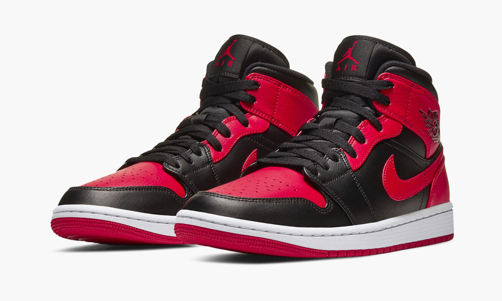 Air Jordan 1 Mid Banned 2020 Sneakers