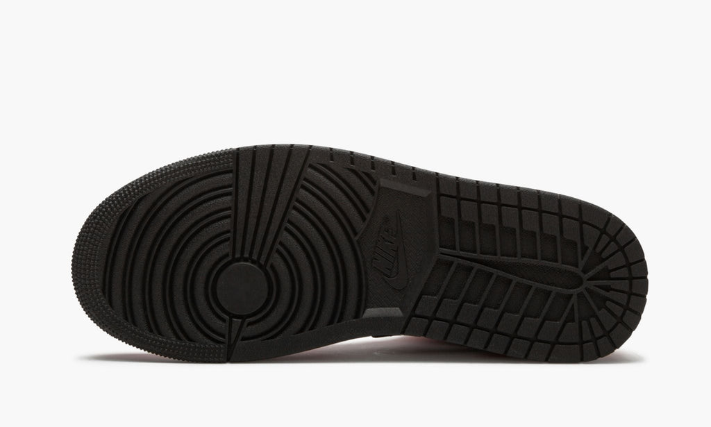 Air Jordan 1 Mid Chicago Black Toe Sneakers