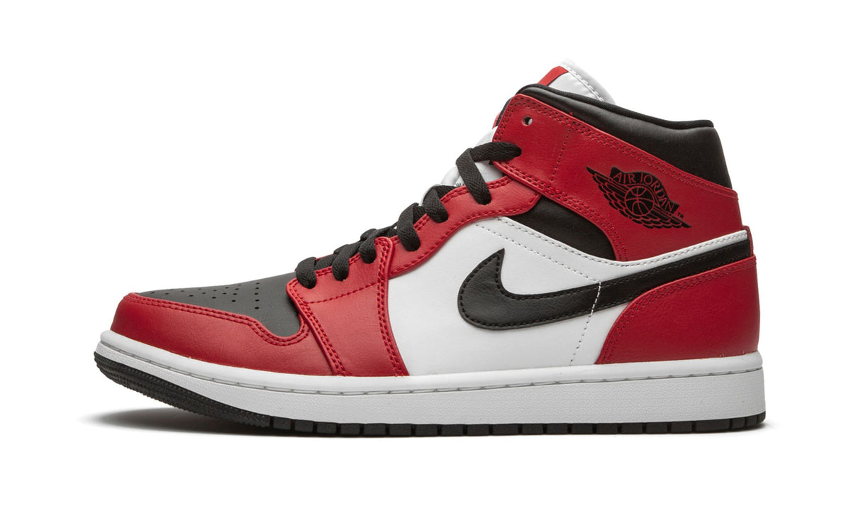 Air Jordan 1 Mid Chicago Black Toe Sneakers