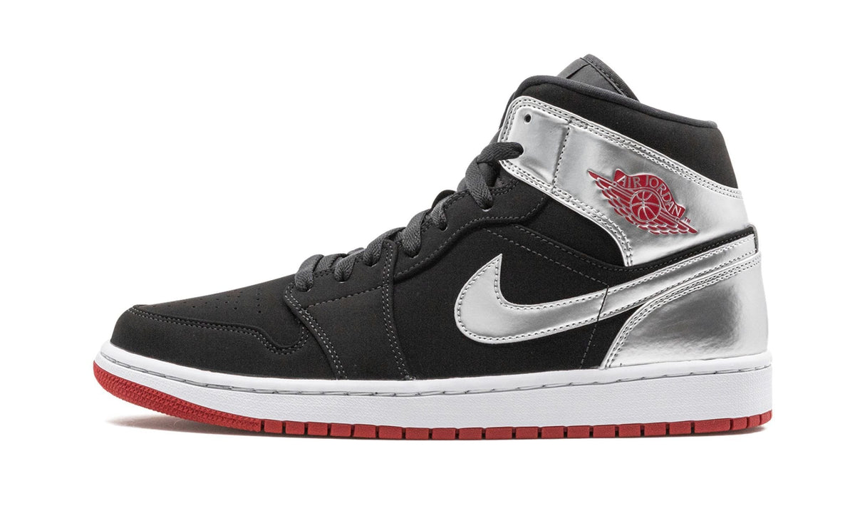 Air Jordan 1 Mid Johnny Kilroy Sneakers