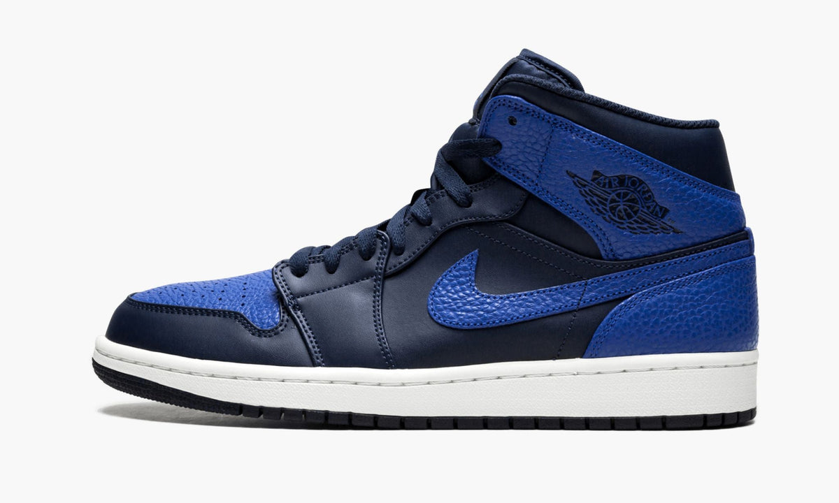 Air Jordan 1 Mid Obsidian Royal Sneakers