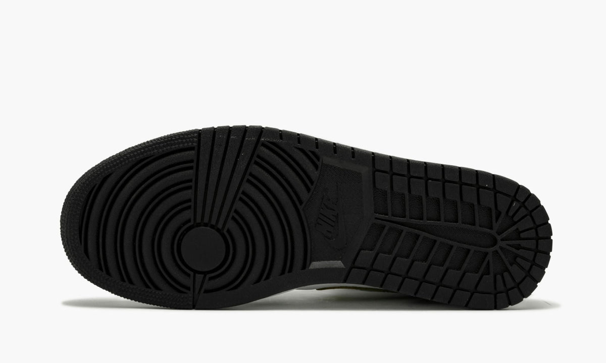 Air Jordan 1 Mid SE "Black Gold Patent Leather" Sneakers