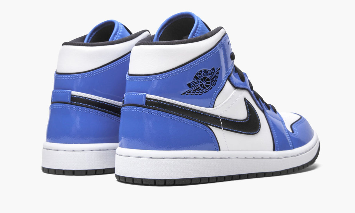 Air Jordan 1 Mid SE "Signal Blue" Sneakers