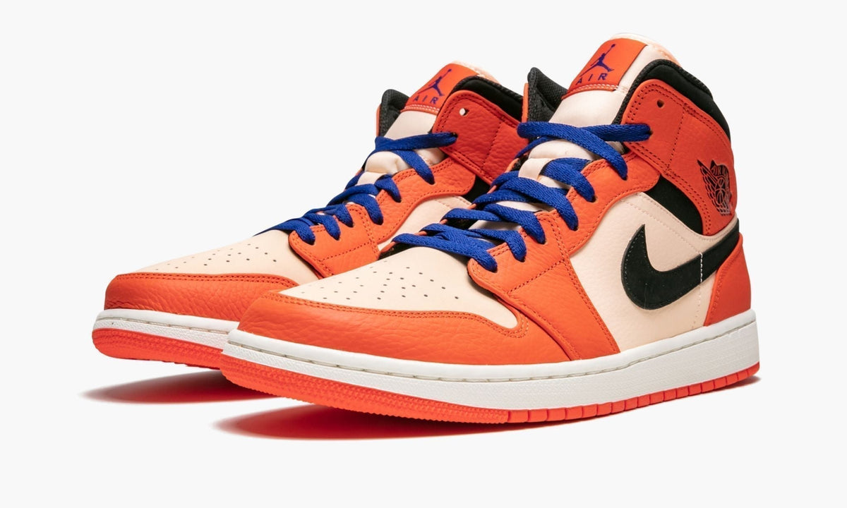 Air Jordan 1 Mid SE "Team Orange" Sneakers