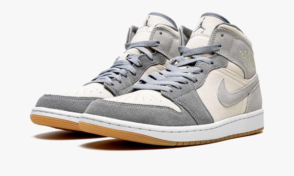 Air Jordan 1 MID SE Coconut Milk Sneakers