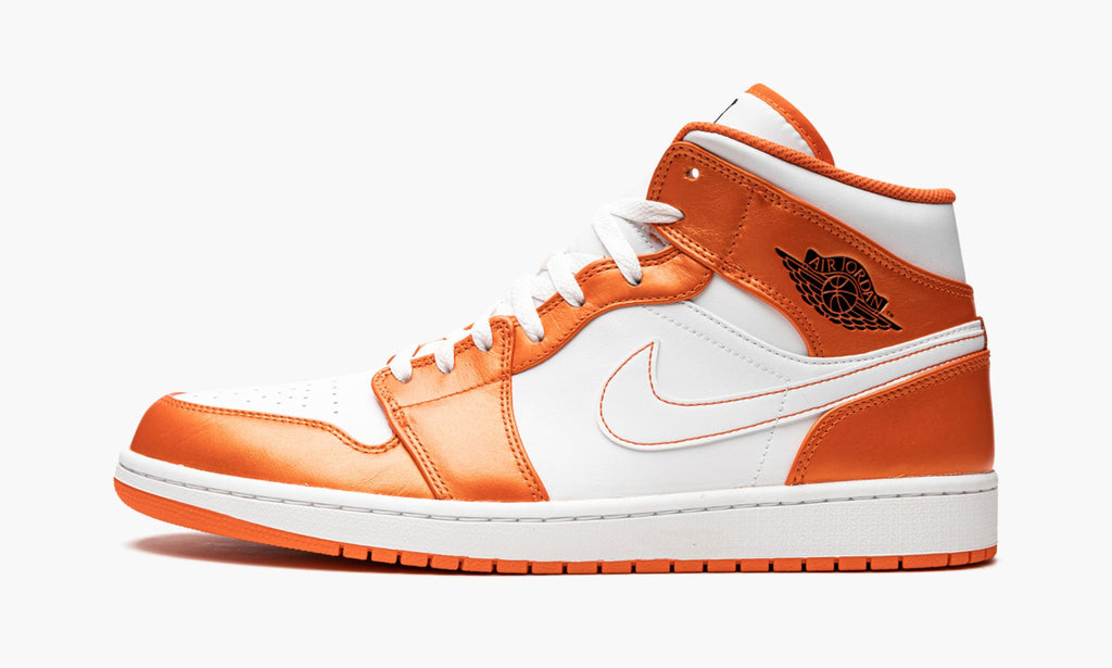 Air Jordan 1 Mid SE Electro Orange Sneakers