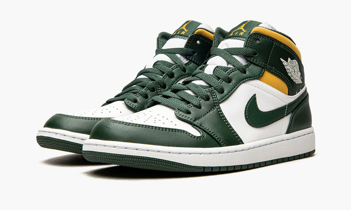 Air Jordan 1 Mid Sonics Sneakers