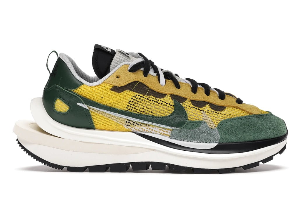 Nike Vaporwaffle sacai Tour Yellow Stadium Green Sneakers
