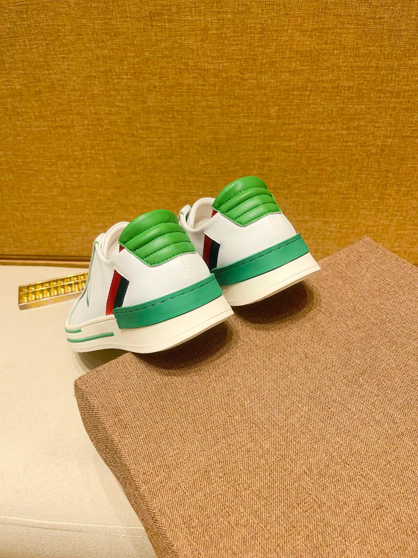 White Green Red Low-Top Sneakers — back