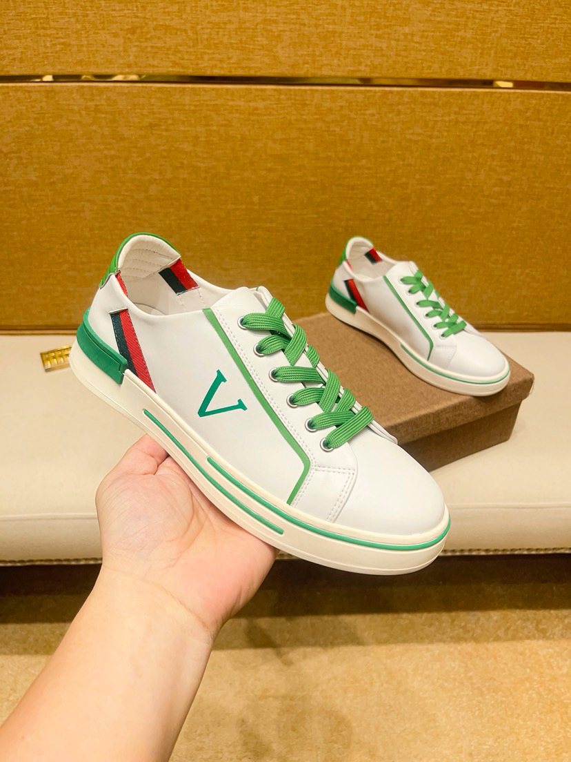 White Green Red Low-Top Sneakers — side