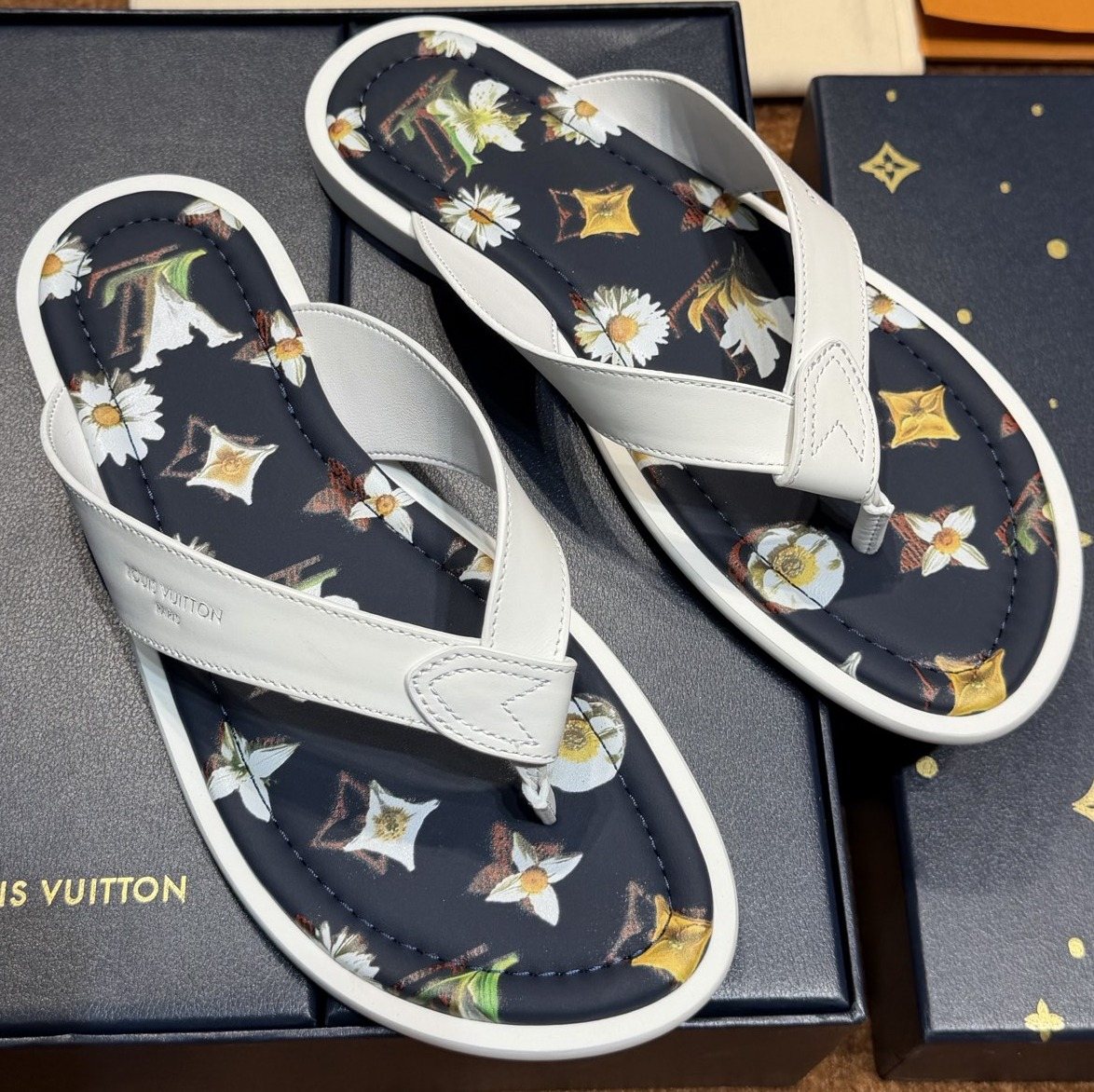 Louis Vuitton White & Navy Floral Flip-Flops — hero