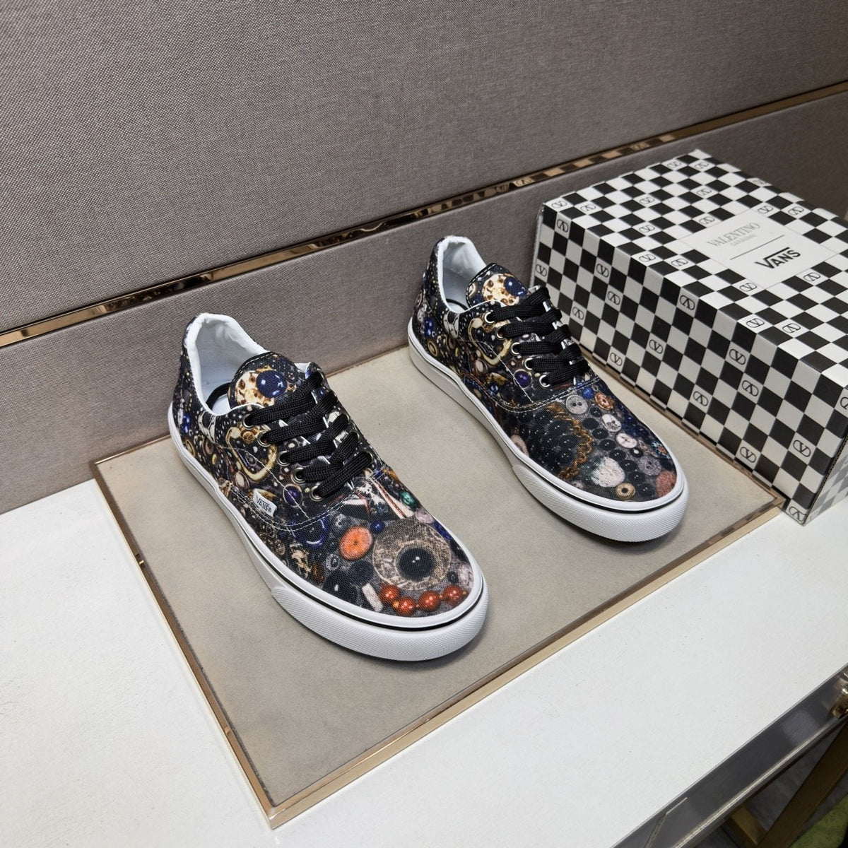 Vans Black Floral Print Low-Top Sneakers — hero