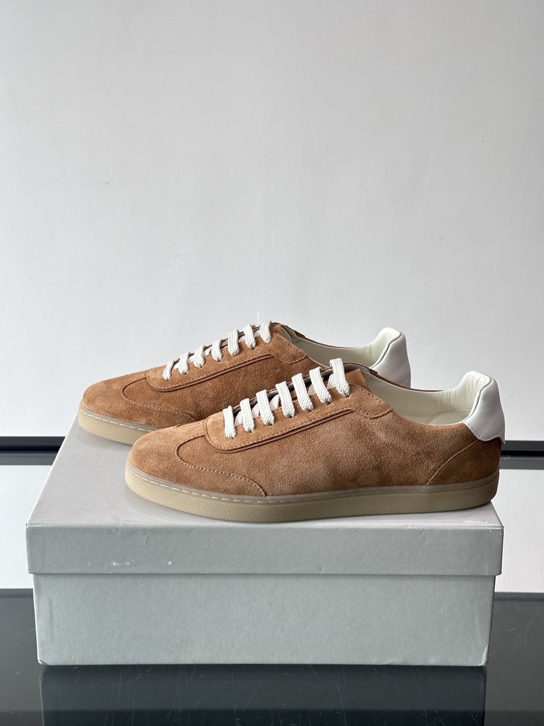 Brunello Cucinelli Lace-Up Low-Top Sneakers — side