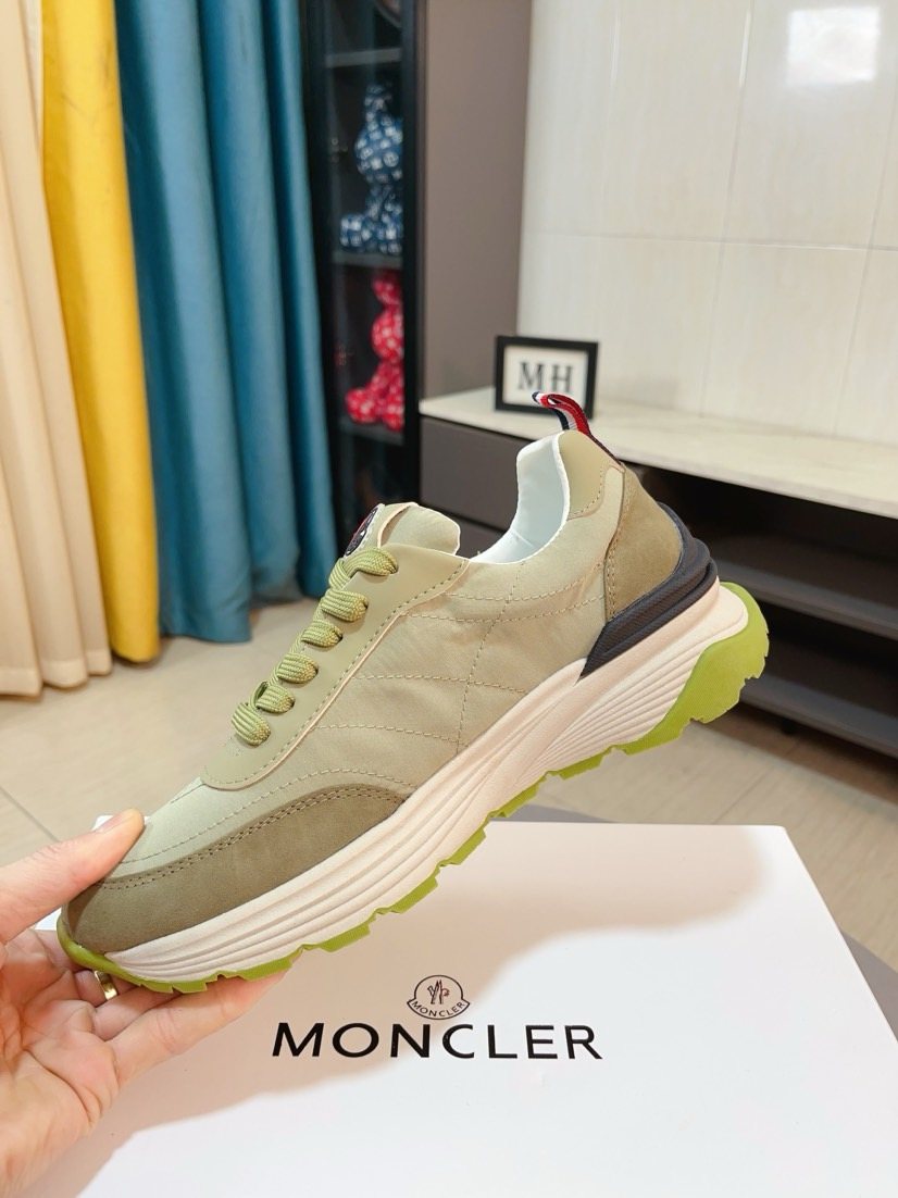Moncler Black and Charcoal Low-Top Sneakers — model