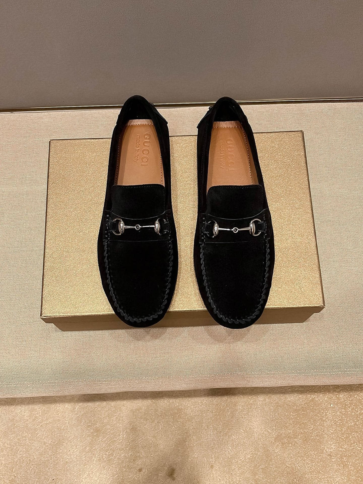 Gucci Horsebit Loafers — hero