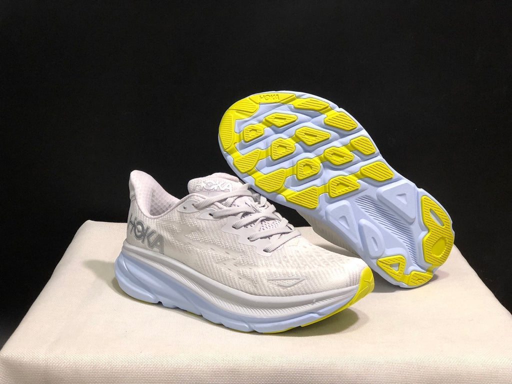 HOKA ONE ONE Clifton 9 Running Shoes
